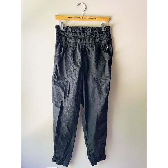 Free People Movement The Way Home Jogger Pants Black Nylon High Waisted Small - Picture 3 of 5